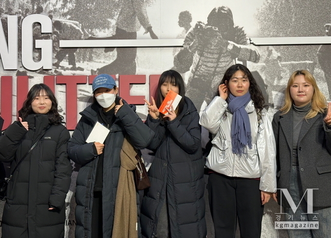 인권 서포터즈 2기 ‘시그널’ 활동으로 참여한 퓰리처상 전시회 모습. (사진=한신대 제공)