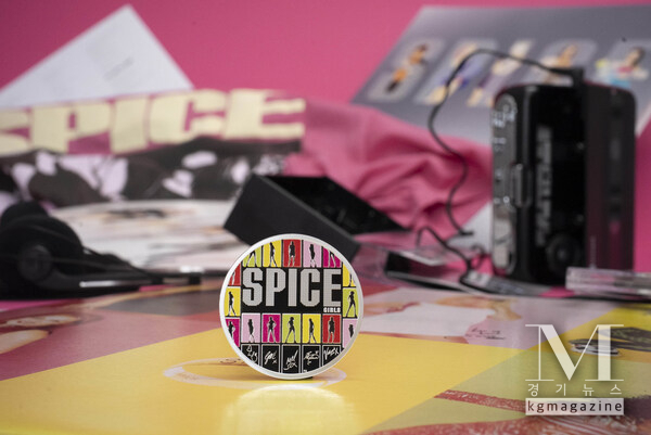 The Royal Mint’s 2026 Spice Girls £5 Commemorative Coin celebrating 30 years of Girl Power