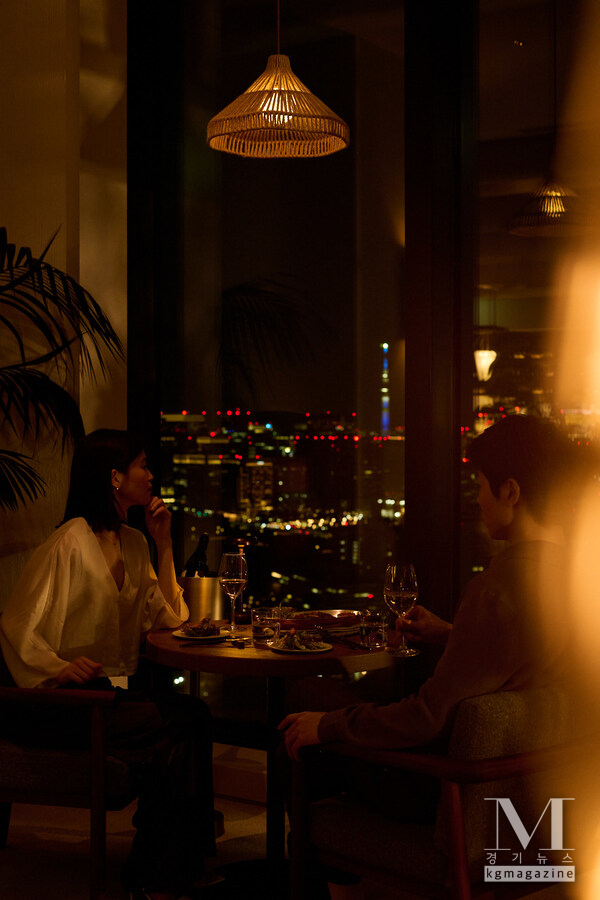 NiNi, a contemporary Tokyo dining destination, shaped by the idea of Two Two. Credit: Mikkel Vang